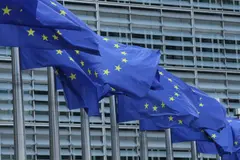 La CE inicia expedientes a España y 19 países por incumplir normas contra el ecopostureo