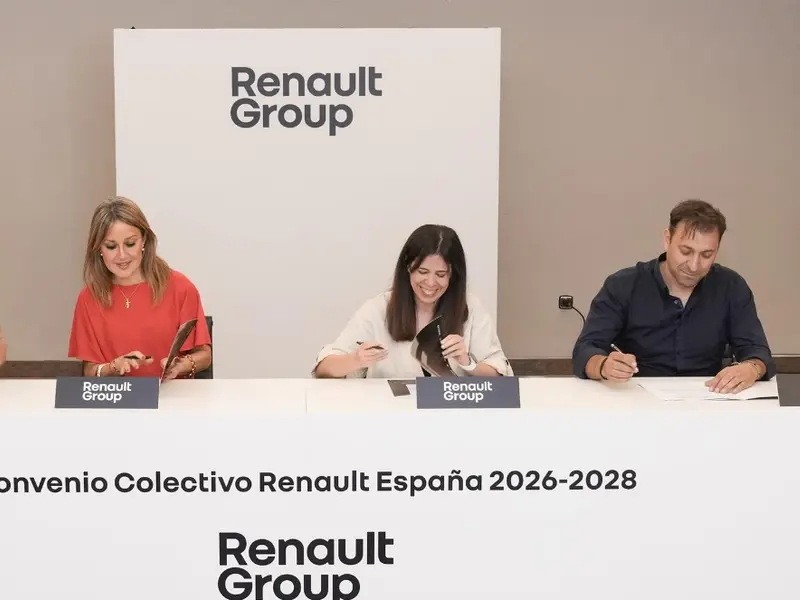 Renault firma un acuerdo que asegura la producción de eléctricos y mejora las condiciones laborales