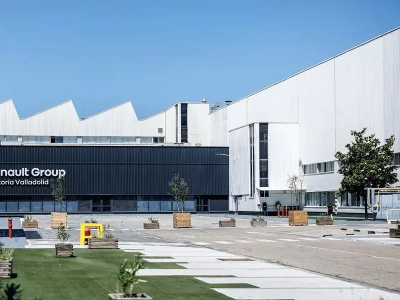 Renault acelera la electrificación en España con nuevo preacuerdo histórico